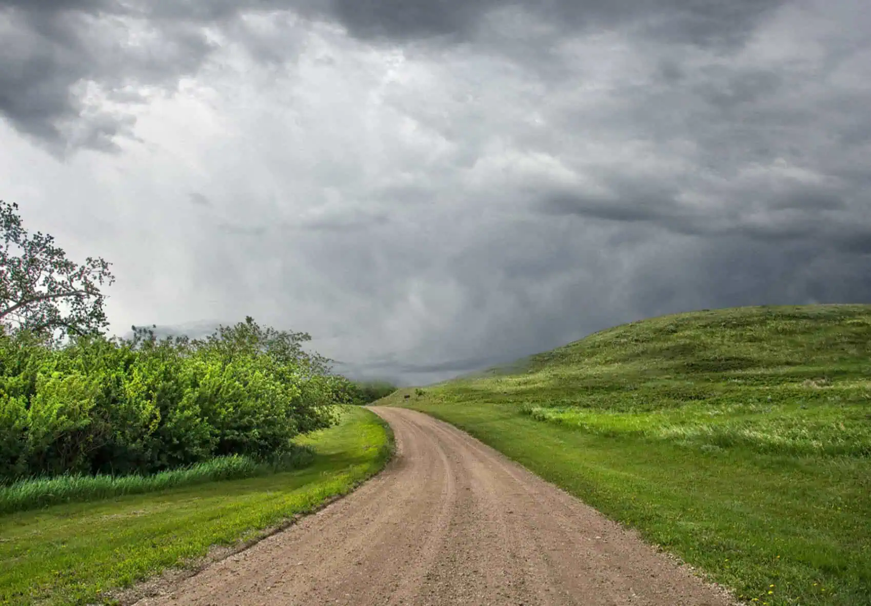 Horizons Stirred - A Path Through Uncertainty